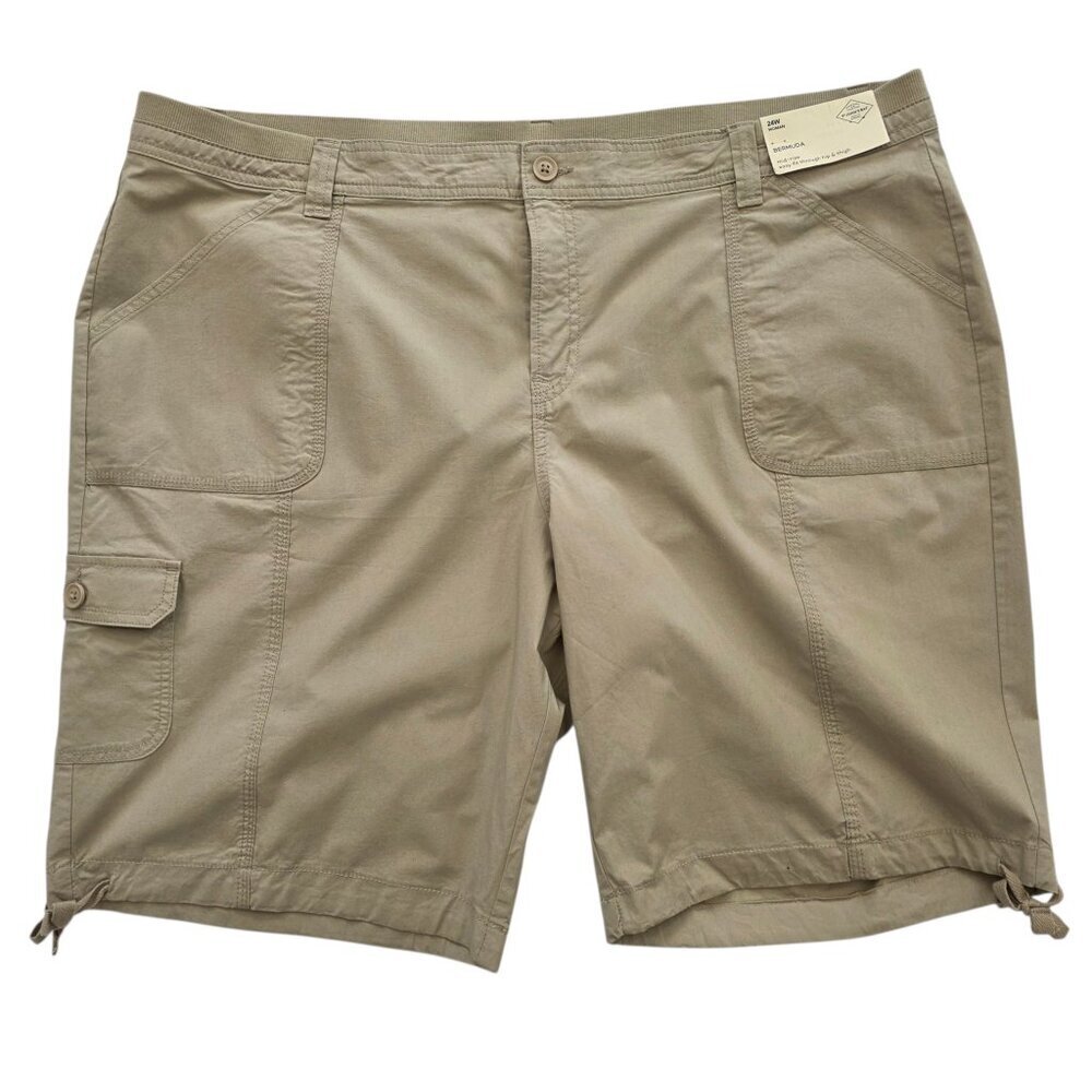 NWT ST JOHN’S BAY BERMUDA CARGO SHORTS SIZE 24W